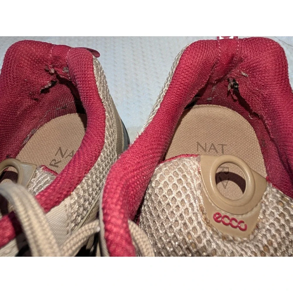 ECCO Womens 11-11.5 M (47) Ultra Terrain Hiking Shoes Brown & Wine Red Receptor